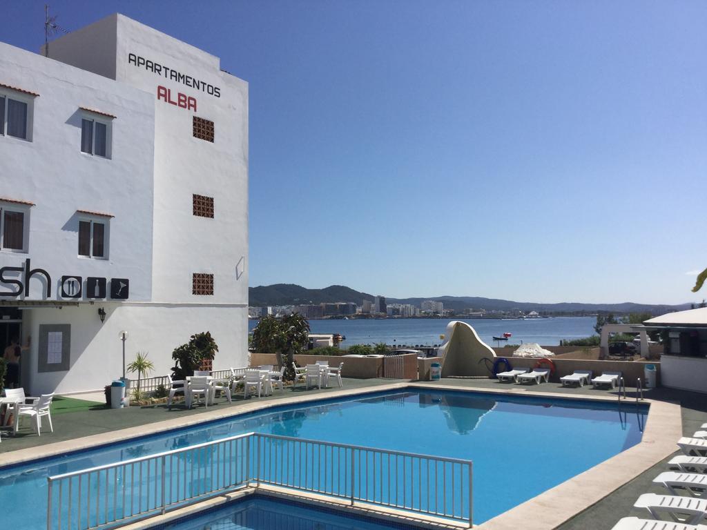 Apartamentos Alba San Antonio  Exteriér fotografie