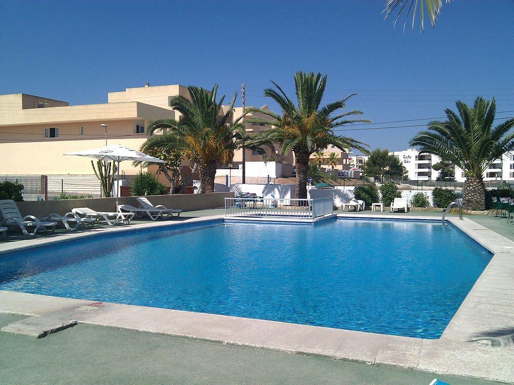 Apartamentos Alba San Antonio  Exteriér fotografie