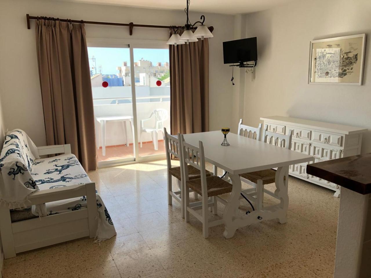 Apartamentos Alba San Antonio  Exteriér fotografie