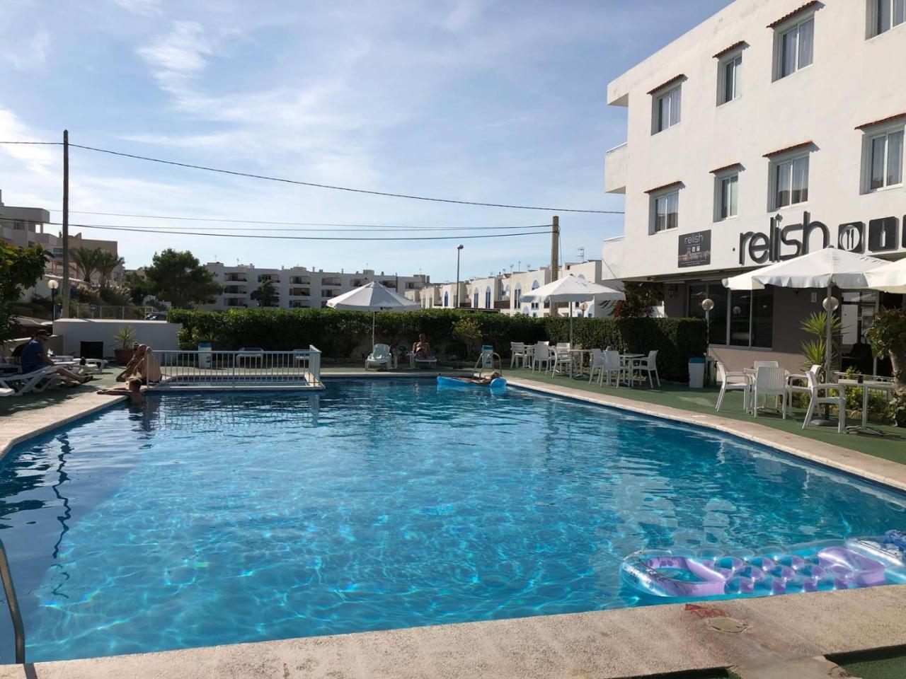 Apartamentos Alba San Antonio  Exteriér fotografie